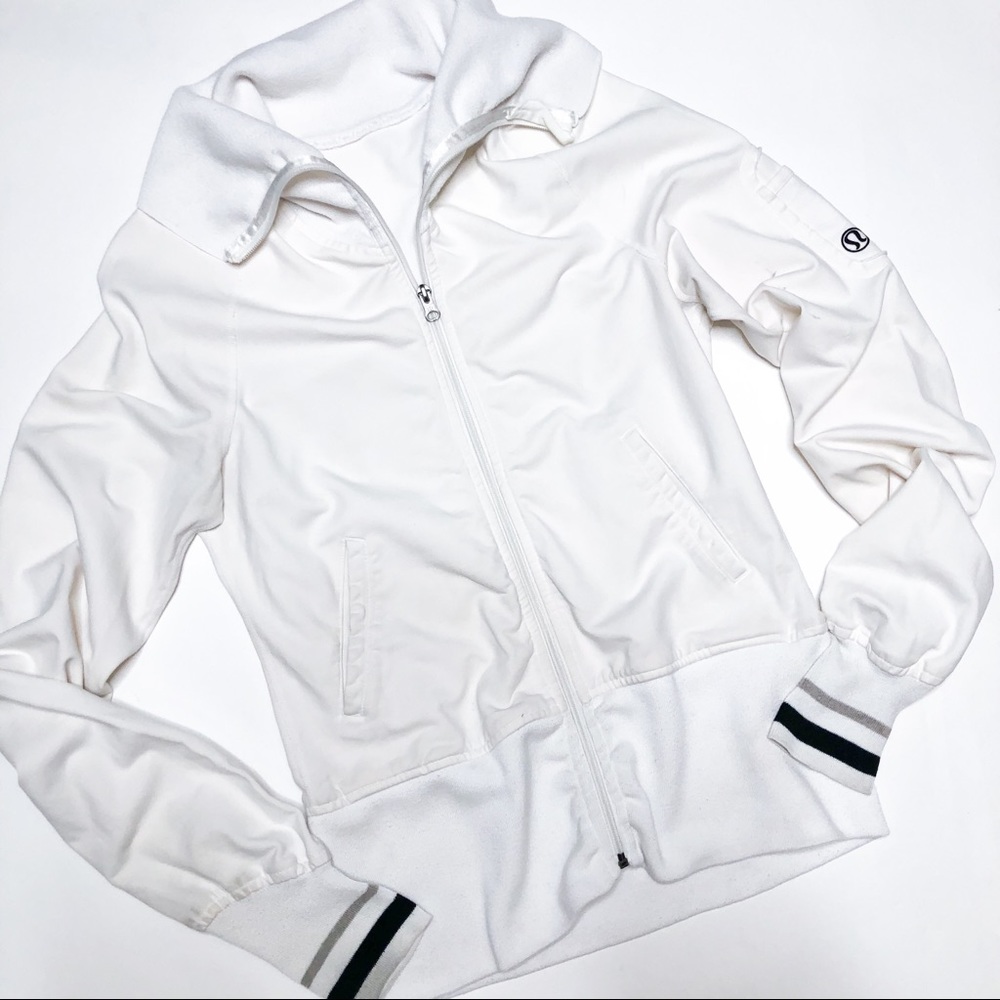 Lululemon Full Zip Terry Cloth Jacket, Size M - Picture 2 of 13